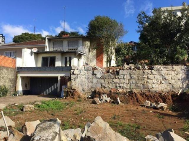 Terreno no bairro Santa Catarina