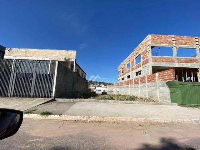 Terreno no bairro Santa Julia