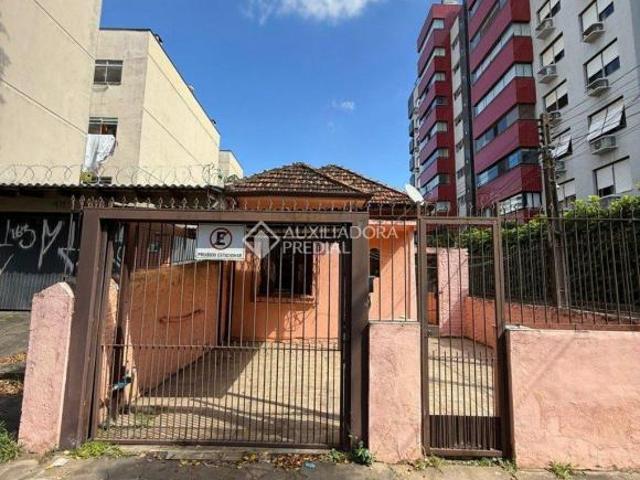 Terreno no bairro Santana rua São Francisco próximo a todos os recursos do bairro