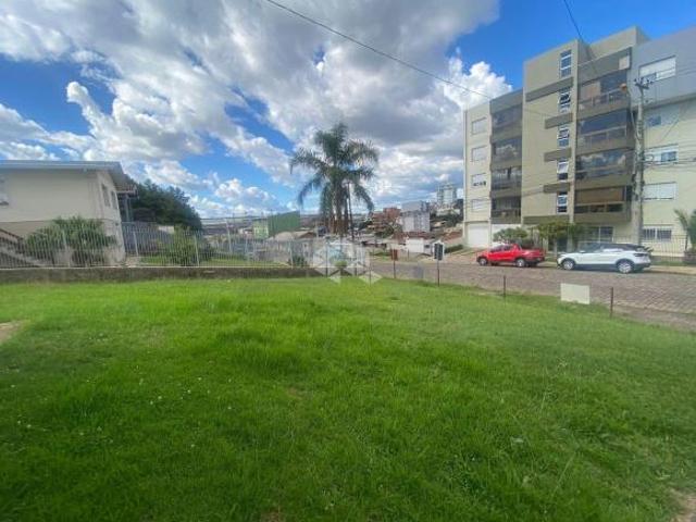 TERRENO NO BAIRRO SAGRADA FAMÍLIA EM CAXIAS DO SUL