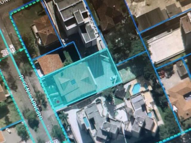 Terreno no centro, com 1364 m², MEDINDO 22 x 65, ZR 4