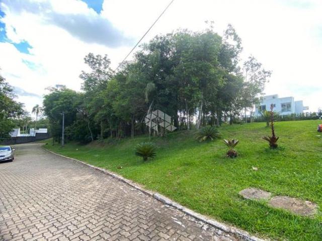 Terreno no condomínio Country Ville