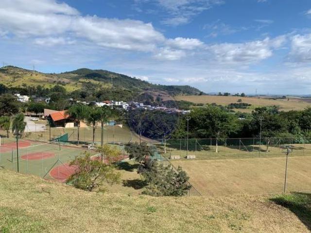 Terreno no Condomínio Campos do Conde: 455m² de Área em Bragança Paulista SP por R$350 mil