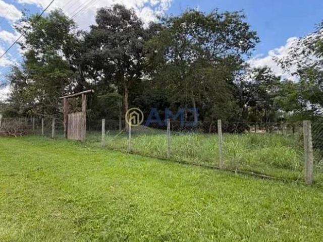 Terreno no Condomínio Cuntryville