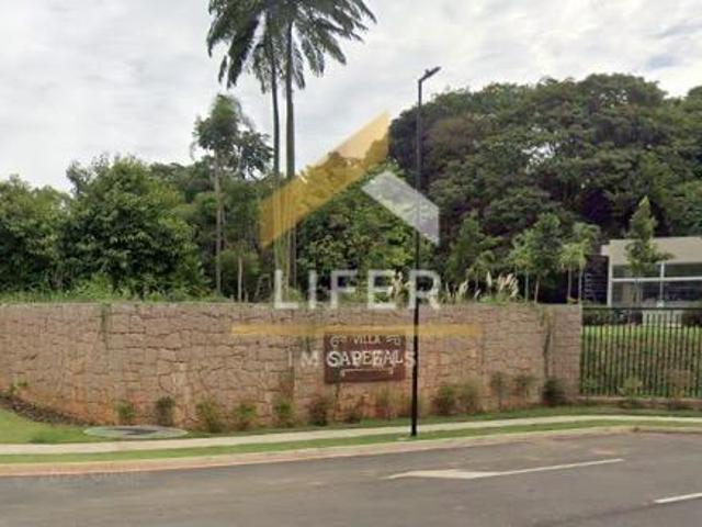 Terreno no condomínio Villa Sapezal