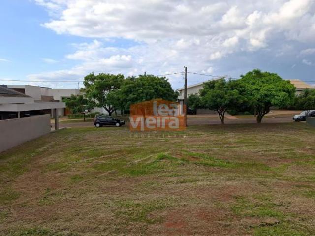 Terreno no Costa do Ypê