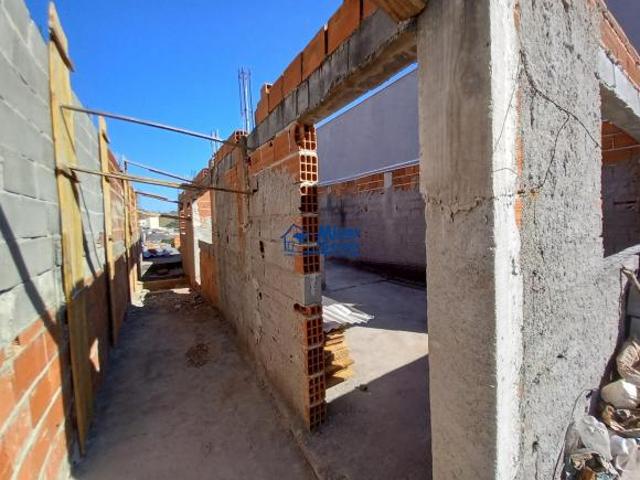 TERRENO NO JARDIM SANTA EDWIRGES COM CONSTRUÇÃO INICIADA, VENDE SE!