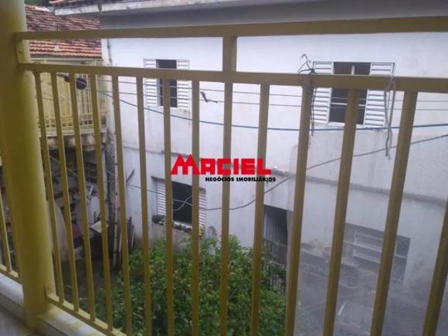 Terreno no Jardim Satélite, com 250 m², com 2 casas antigas no terreno