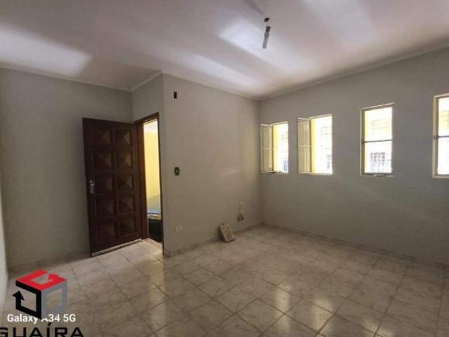 Terreno no Jardim Stella com casa antiga com 2 dormitórios e 2 vagas
