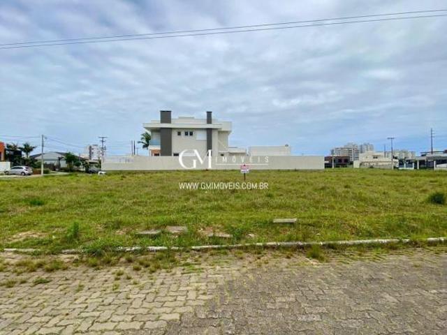 Terreno no Loteamento Morada das Palmeiras