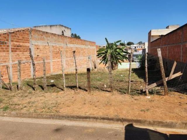 Terreno no Parque das Flores
