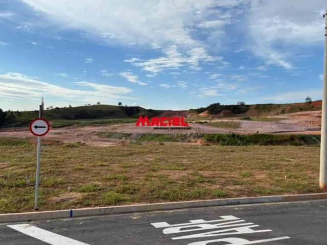 Terreno no Set Garden ótima localização 200m² 10x20