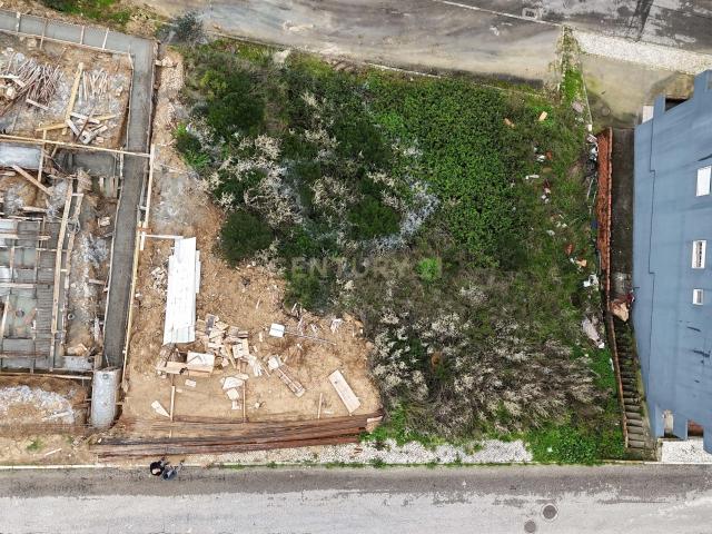 Terreno Odivelas com PIP para Construção de Prédio