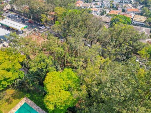 Terreno Avenida Morumbi, ótimo para uso comercial 2000m²