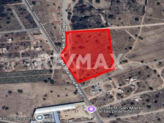 TERRENO A 10 MINUTOS DE LAS PIRAMIDES DE TEOTIHUACAN / 27,000m2