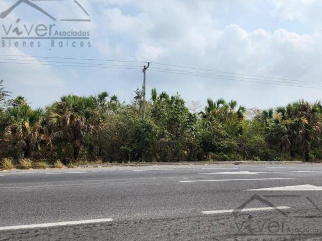TERRENO A ORILLA DE AUTOPISTA IDEAL PARA GASOLINERA, ESTACIO