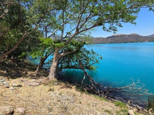 Terreno a la Orilla de la Laguna de Santa María del Oro Precio a tratar!