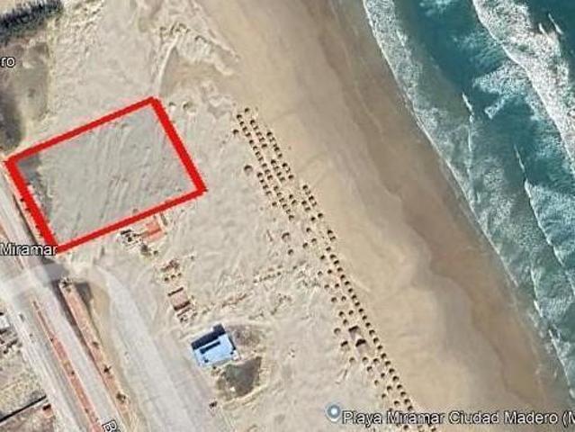 Terreno a la venta en Boulevard Costero, Miramar