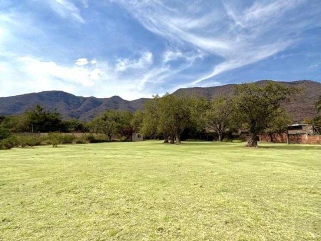 TERRENO A PIE DE LAGO EN CHANTEPEC, JALISCO