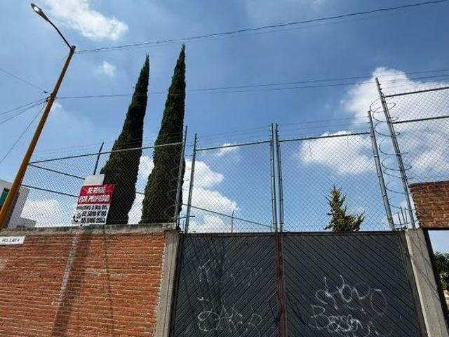 TERRENO A UNA CUADRA DE LA CARRETERA PACHUCA MEXICO