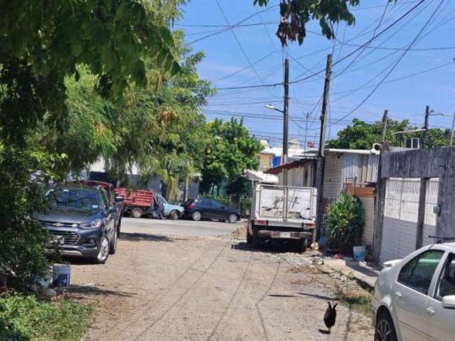 TERRENO a unos metros de J.B. LOBOS Zona Caballerizas La Loma