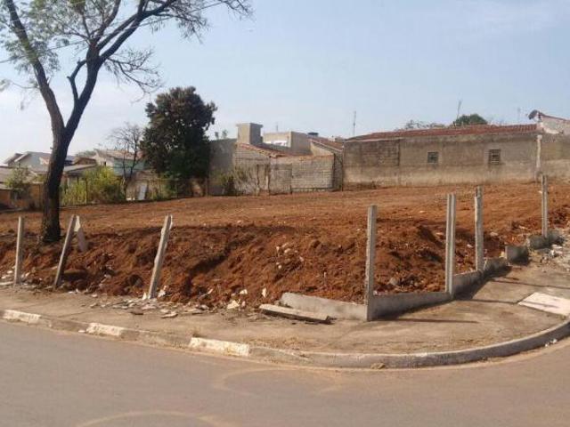 Terreno à venda, 1100 m² por R$ 1.300.000,00 Jardim das Cerejeiras Atibaia/SP