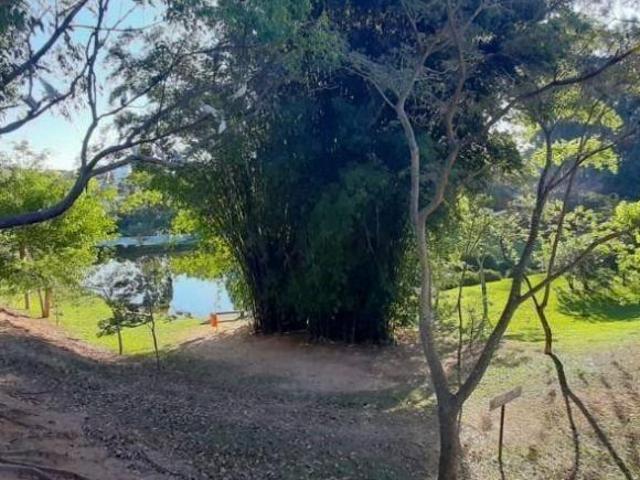 Terreno à venda, 1721 m² por R$ 636.000,00 Condomínio Village Castelo Itu/SP