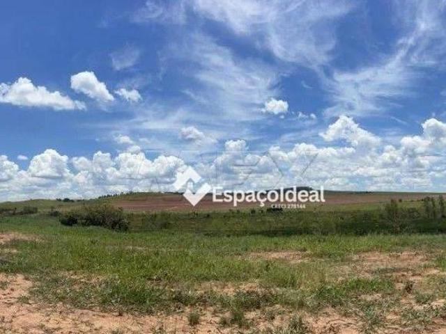 Terreno à venda, 200 m² por R$ 96.000,00 Centro Borebi/SP