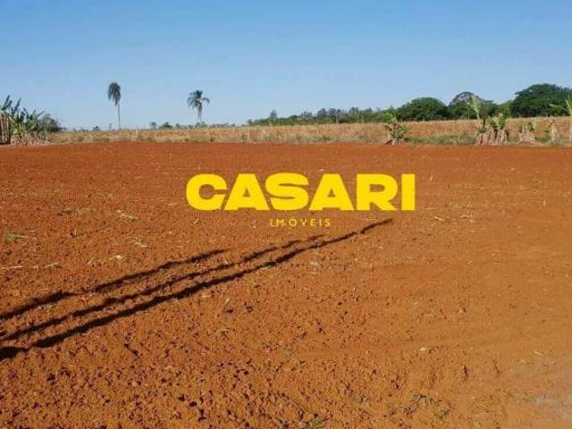 Terreno à venda, 2693 m² Campininha Cesário Lange/SP
