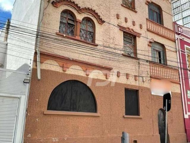 Terreno à venda, 283 m² por R$ 1.100.000,00 Centro Curitiba/PR