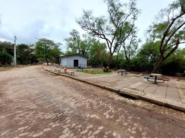 Terreno à venda, 300 m² Centro do Lami