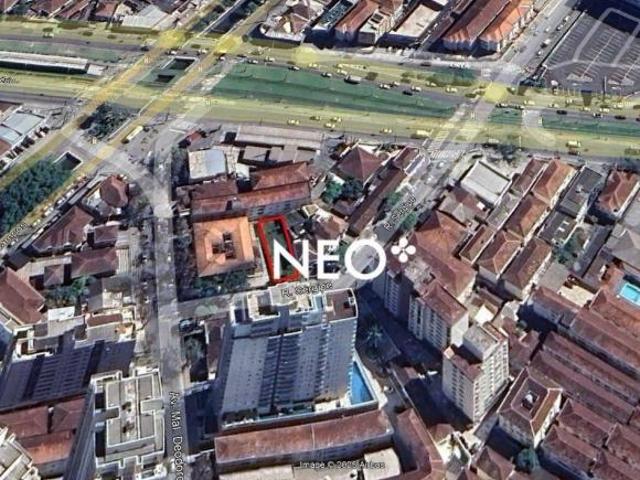 Terreno à venda, 300 m² por R$ 2.600.000,00 Gonzaga Santos/SP