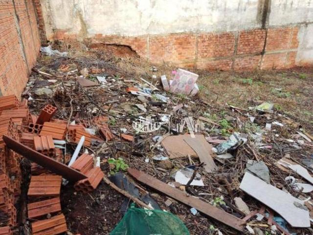 Terreno à venda, 325 m² por R$ 170.000,00 Jardim Piza Londrina/PR