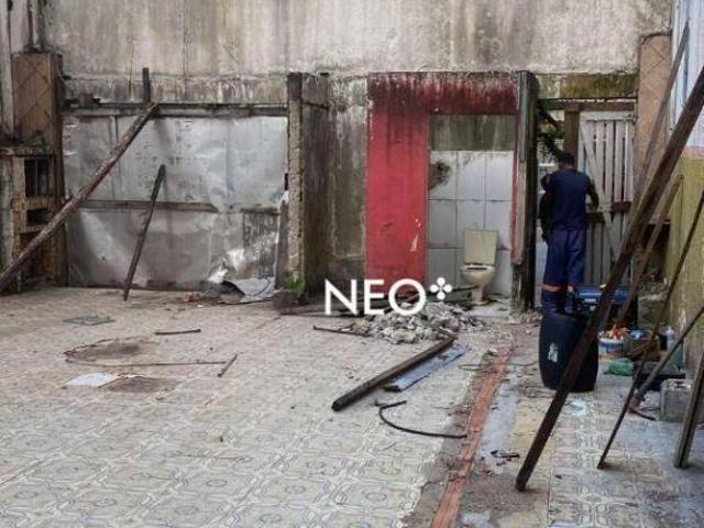 Terreno à venda, 336 m² por R$ 1.100.000,00 Centro São Vicente/SP
