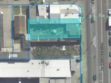 Terreno à venda, 493 m² por R$ 1.800.000 Capão Raso Curitiba/PR