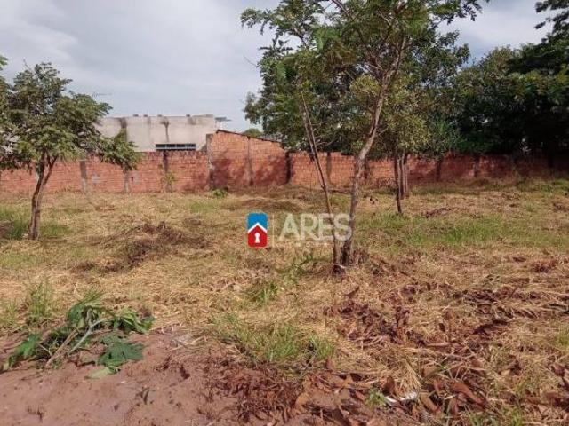 Terreno à venda, 522 m² por R$ 60.000,00 Vila Santa Fé Pirassununga/SP