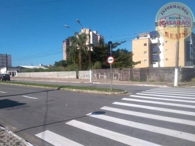 Terreno à venda, 701 m² por R$ 2.000.000,00 Solemar Praia Grande/SP