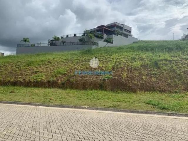 Terreno à venda, 798 m² por R$ 2.000.000,00 Condomínio Reserva do Paratehy S