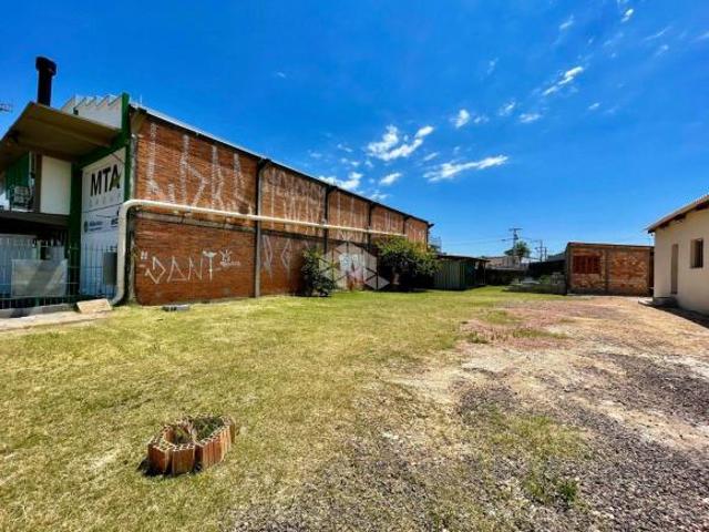 Terreno à venda com12,3x 36m, no bairro Humaitá, em Porto Alegre