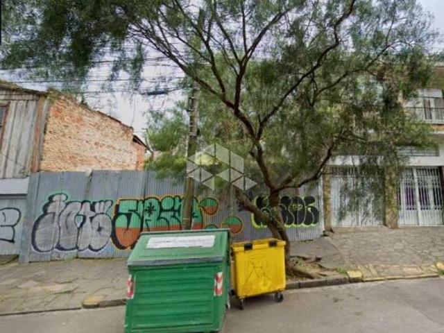 Terreno à venda, com apelo comercial, no bairro Exposição, Caxias do Sul