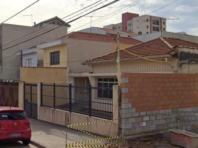 Terreno à venda com casa antiga na Vila Assunção, em Santo André, com 440m²