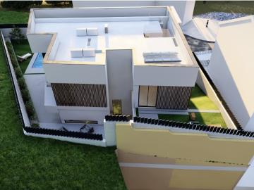 TERRENO À VENDA COM PROJECTO APROVADO