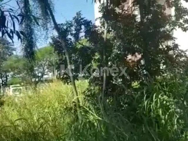 Terreno à venda com 1000 m² em Paraisópolis, São Paulo