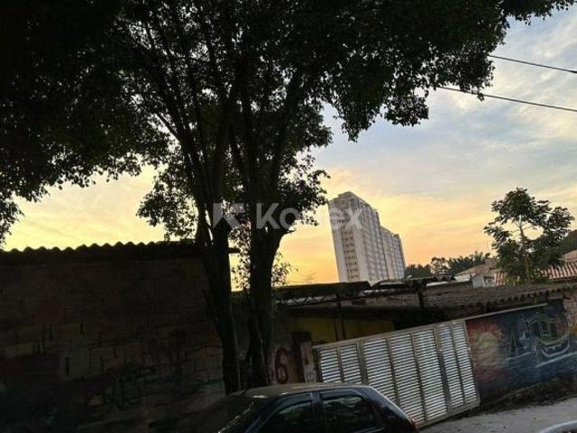 Terreno à venda com 1000 m² em Parque Reboucas, São Paulo