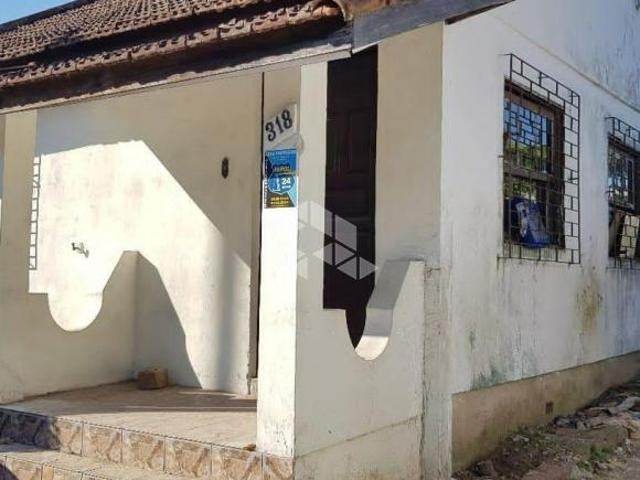 Terreno a venda com 11m de frente por 29 m de fundos no bairro Cavalhada