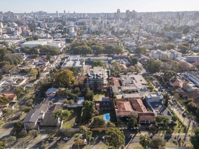 Terreno à venda com 2.085m² no Hugo Lange – ZR3, i