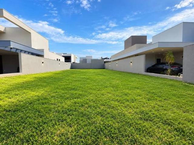 Terreno à venda com 360 m² no Condomínio Terras da Fazenda em Marília