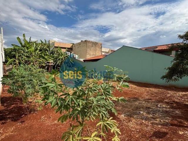 Terreno à venda com 300m² por R$ 640.000,00 Residencial Horto Florestal Jac.