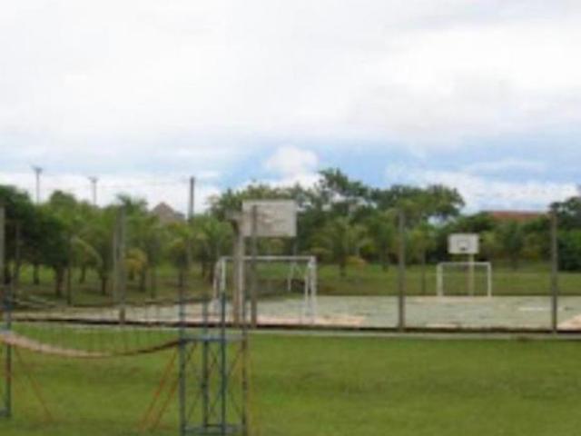TERRENO À VENDA CONDOMINIO ILHA DO SOL