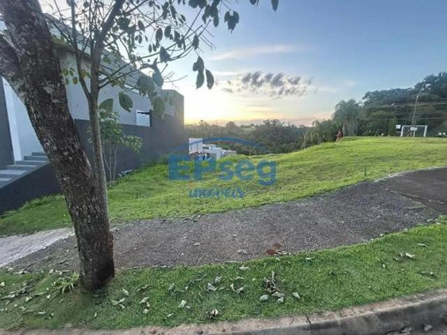 Terreno à venda, Condomínio Royal Boulevard, Ibiporã, PR